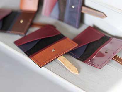 1/3 Wallets - Image 44