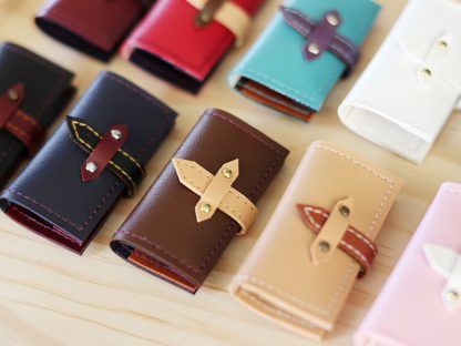 1/3 Wallets - Image 29