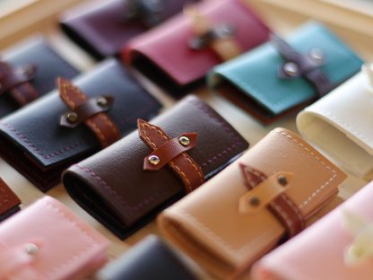 1/3 Wallets - Image 26