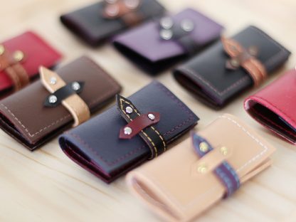 1/3 Wallets - Image 48