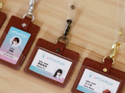 1/3 Badge / ID Holder - Image 15