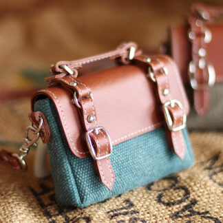 1/4&1/3 Messenger Bag