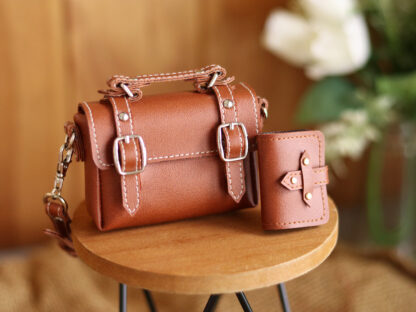 1/4&1/3 Messenger Bag