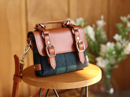 1/3 Messenger Bag