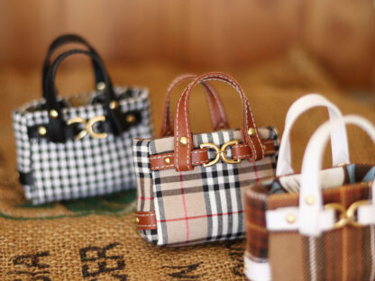 1/3 Hand Bag