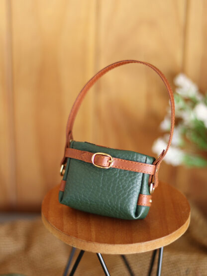 1/3 Shoulder Bag