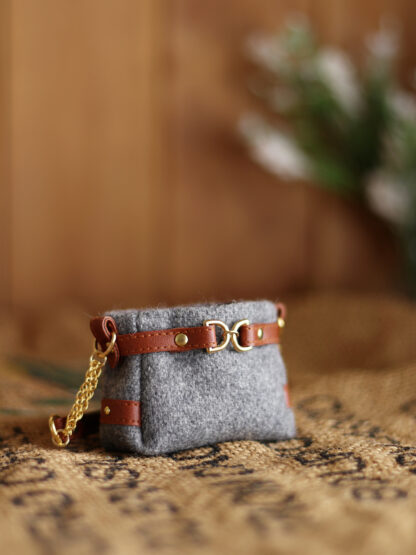 1/3 Shoulder Bag