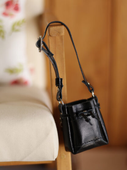1/6 Shoulder Bag