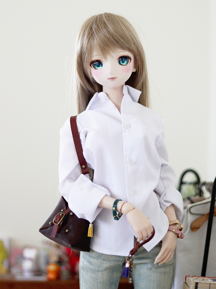 1/3 Shoulder Bag - Image 2