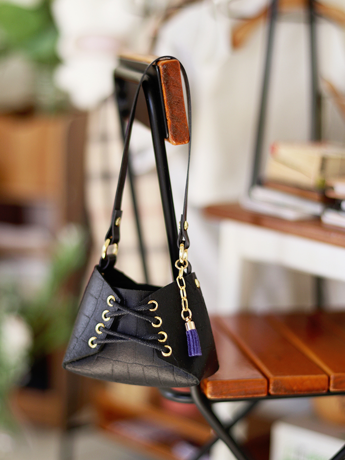 1/3 Shoulder Bag - Image 19