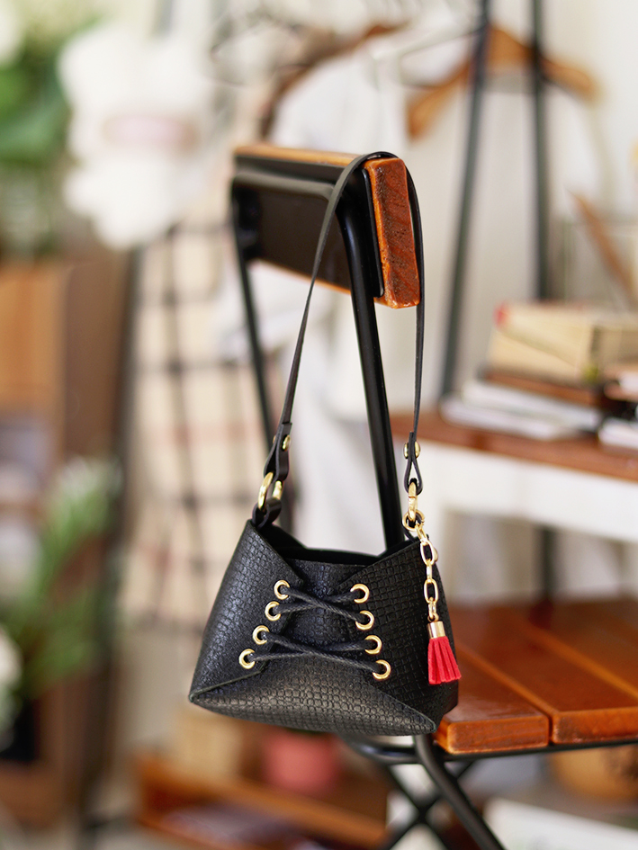 1/3 Shoulder Bag - Image 18