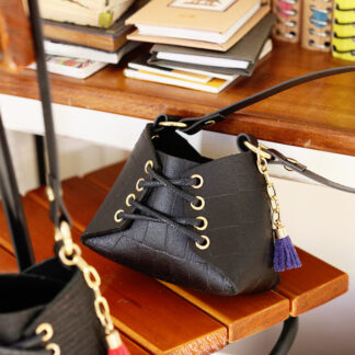 1/3 Shoulder Bag