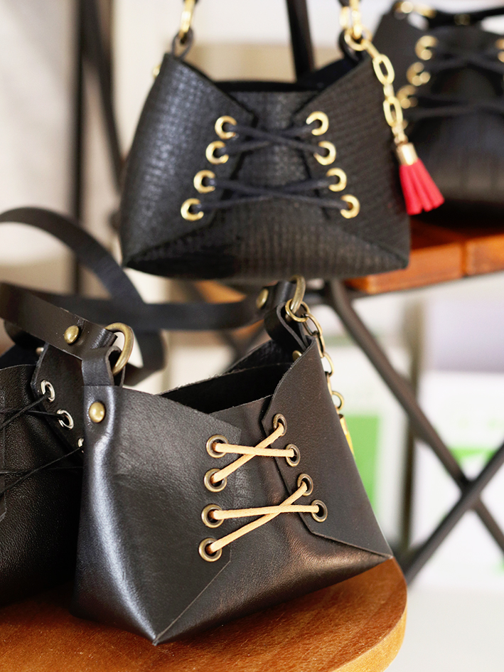 1/3 Shoulder Bag - Image 11