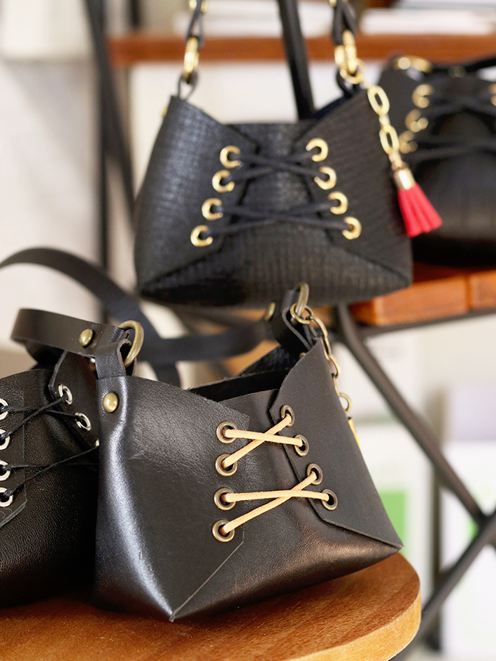 1/3 Shoulder Bag - Image 10